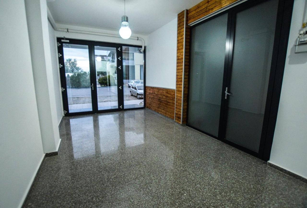 Premium Lake Side Studio Mamaia Exterior foto