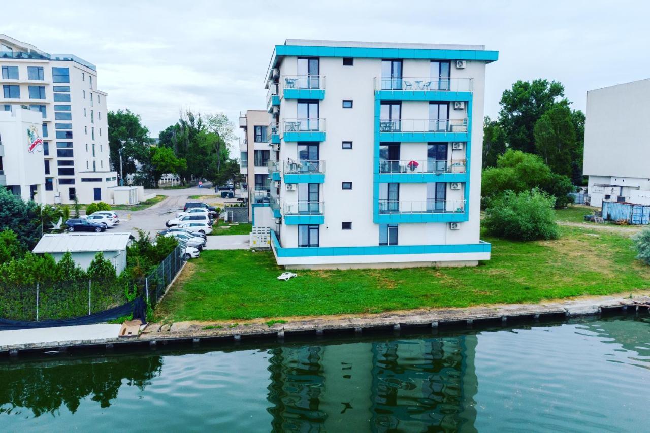 Premium Lake Side Studio Mamaia Exterior foto