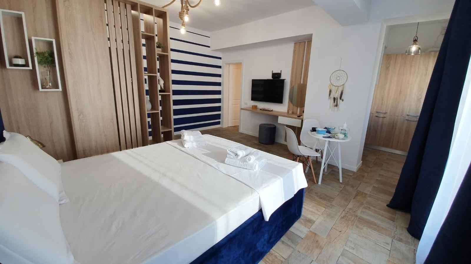 Premium Lake Side Studio Mamaia Exterior foto